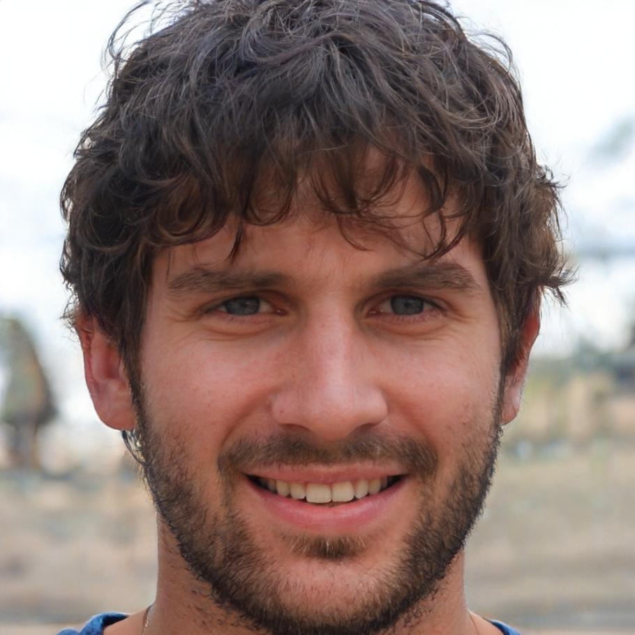 Portrait de Thibault Roussel
